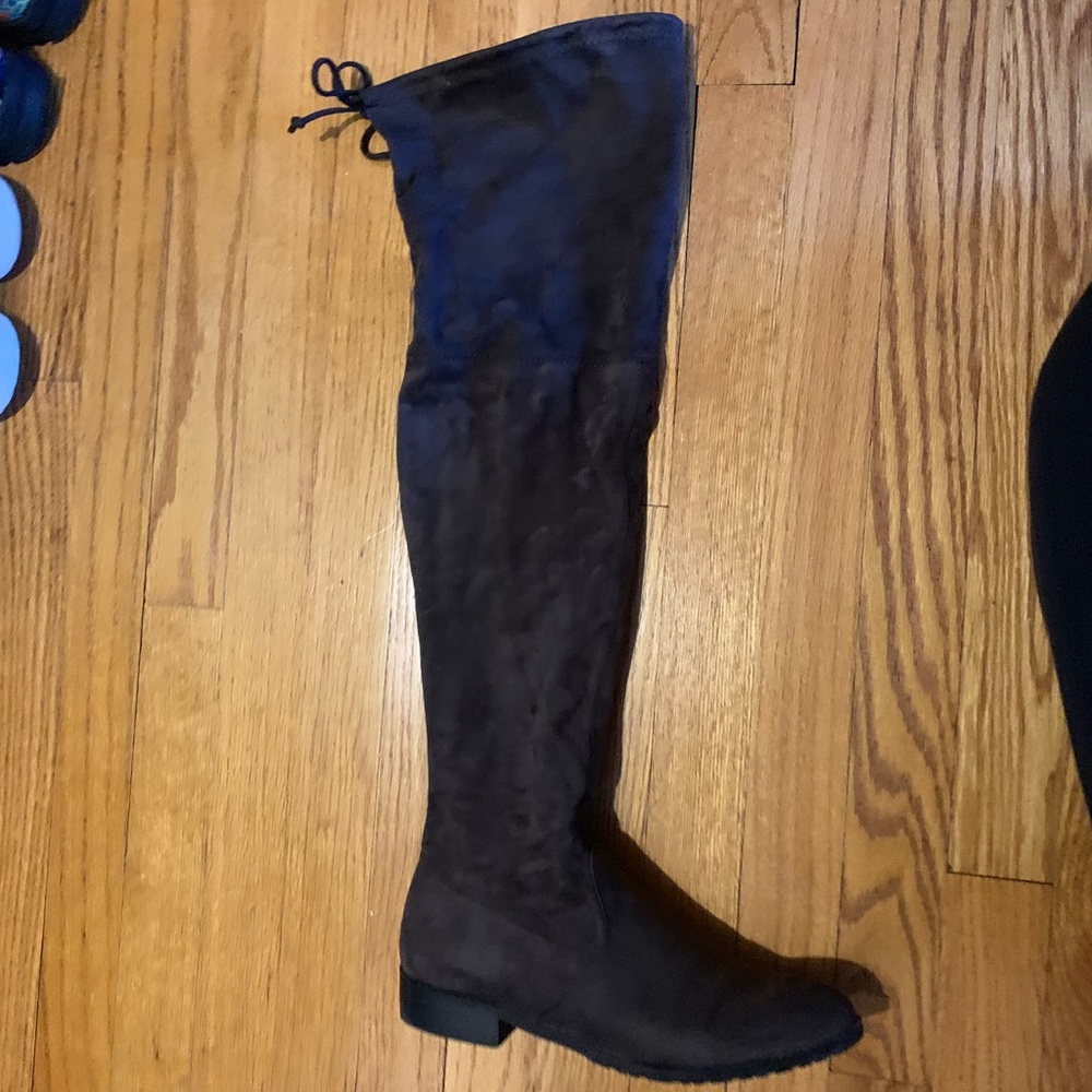 over the knee boots ; UNISA